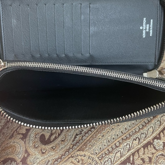 Louis Vuitton 2020 Authentic Vertical Damier Check Zippy Wallet Graphite W/ COA - Picture 11 of 15